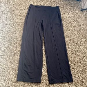 𝅺Athleta Pull On Wide Leg Black Pants Size 14